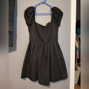 M black Forever 21 dress